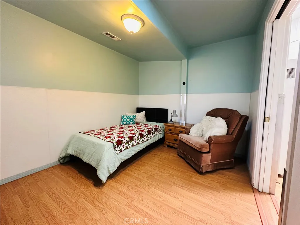 264 E 2nd, San Jacinto, California 92583 home-pic-37